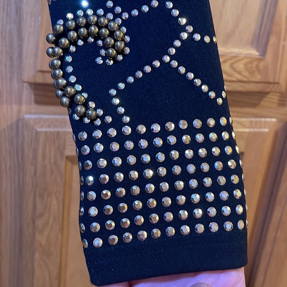 Mini dress from Fashion nova, size XS color black with gold stud and beads. - Picture 6 of 8